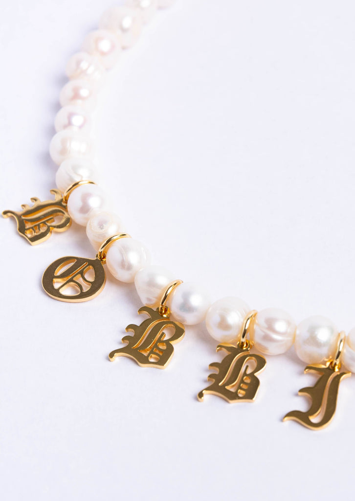 Mallory necklace - white pearls